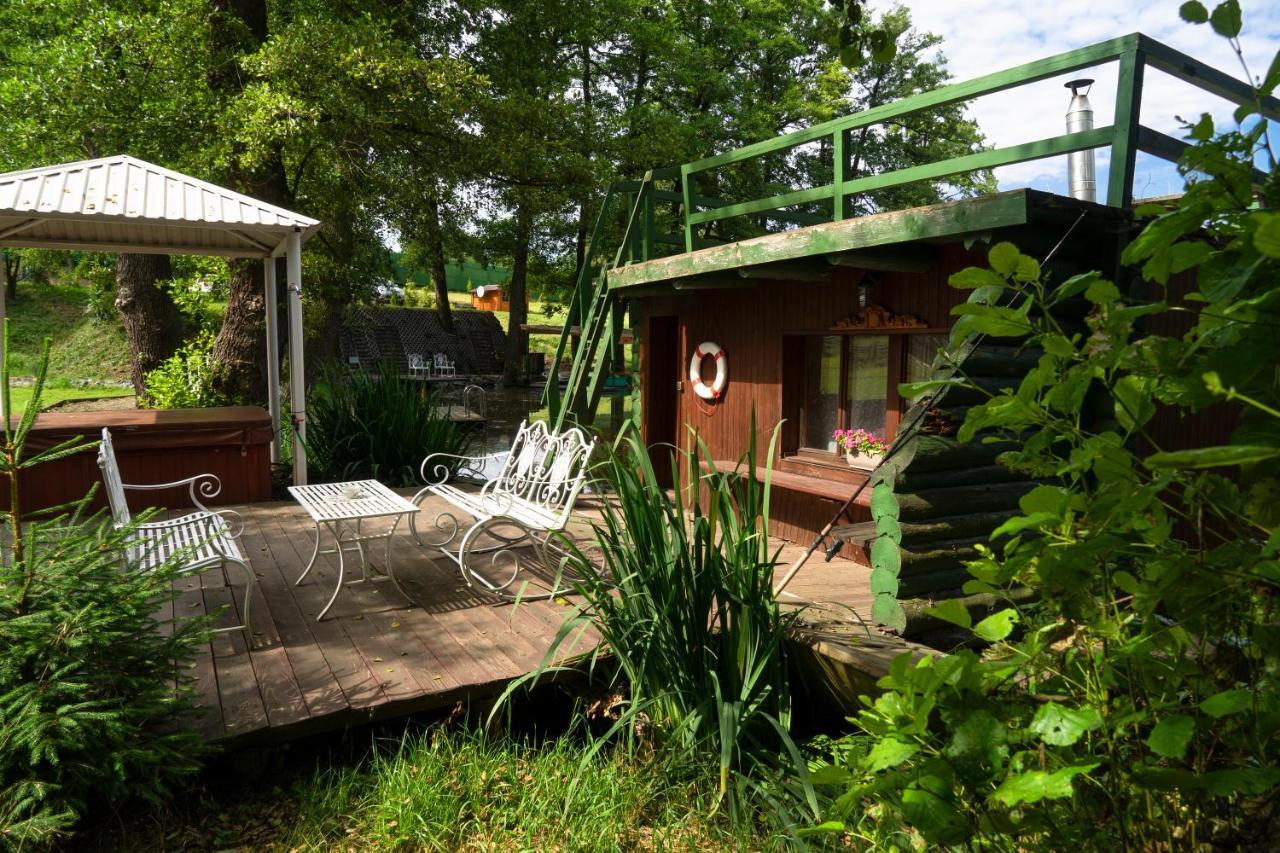 Statek Kachlířka Apartamento Kosetice Exterior foto